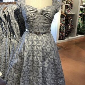 New XL Disney Dress Shop EPCOT Spaceship Earth Disney World Party Dress Pockets